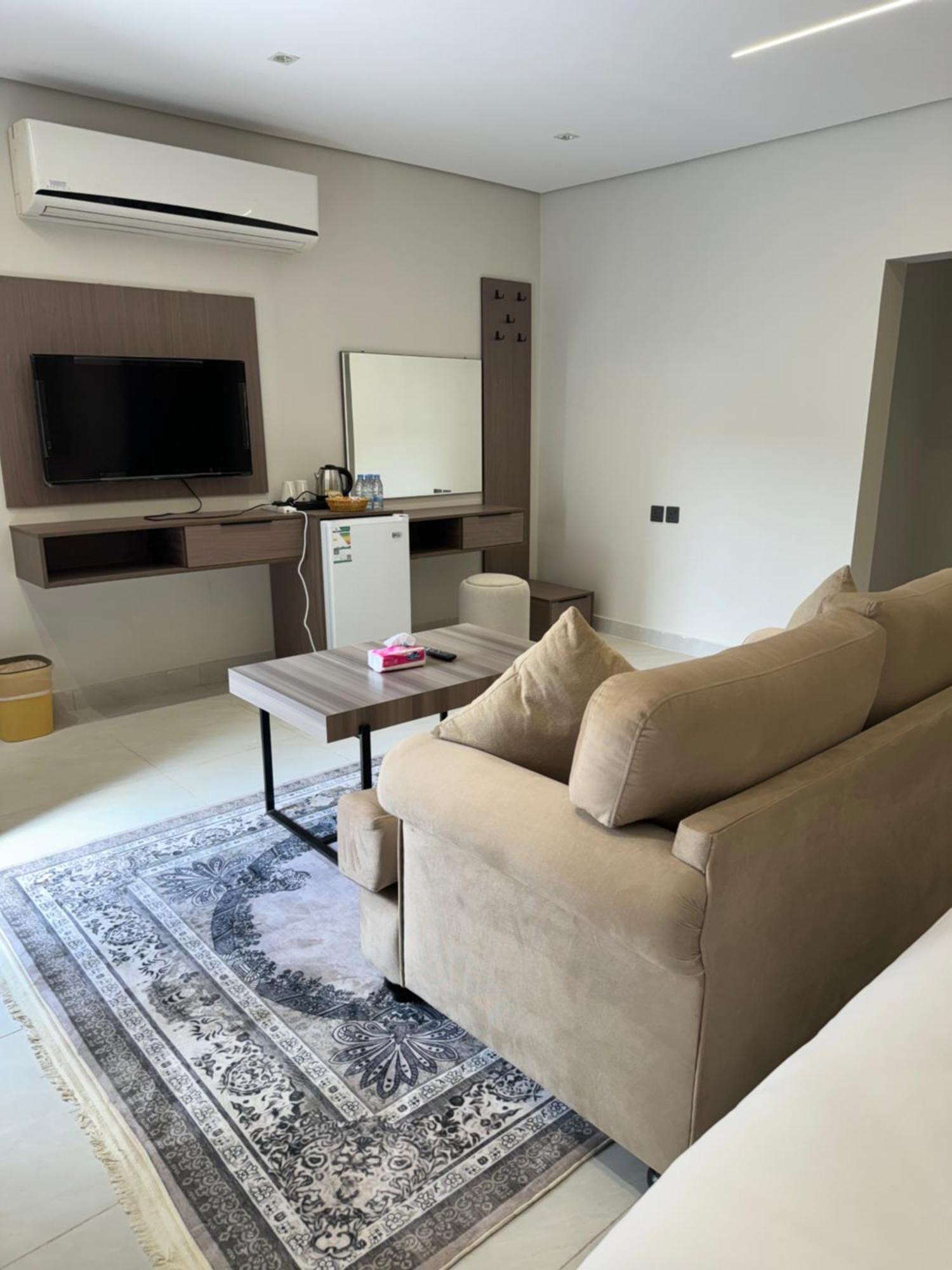 طلال الفندقية